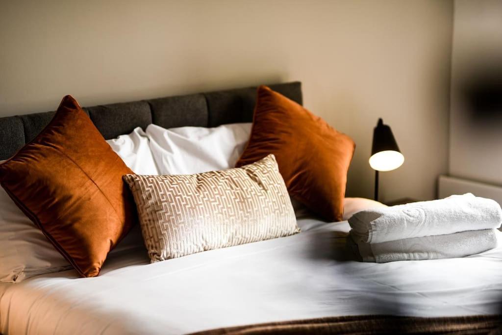 Modern 2 Bedroom Apartment - City Centre - Parking Manchester Kültér fotó