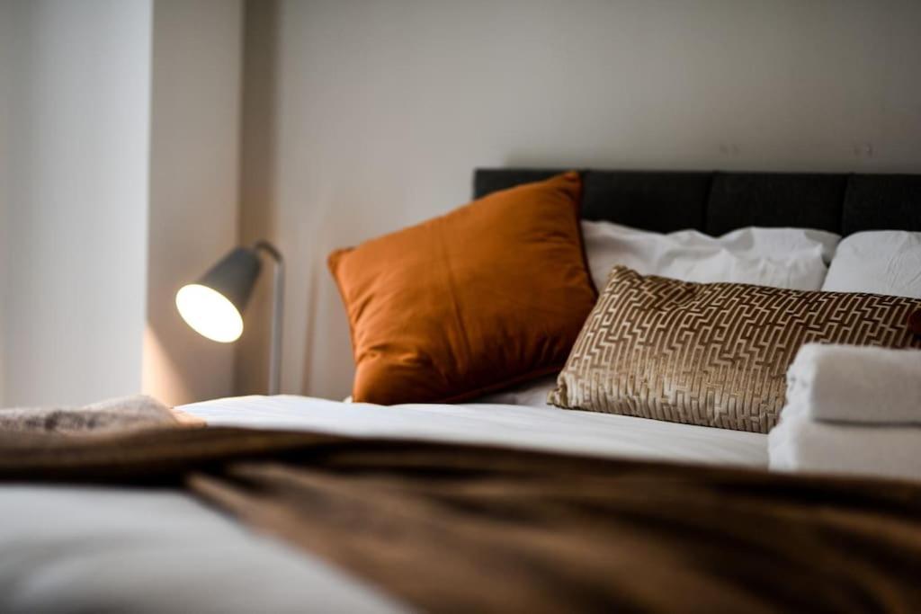 Modern 2 Bedroom Apartment - City Centre - Parking Manchester Kültér fotó